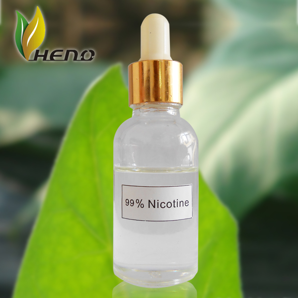 Nicotina líquida aceitoso amarillo claro